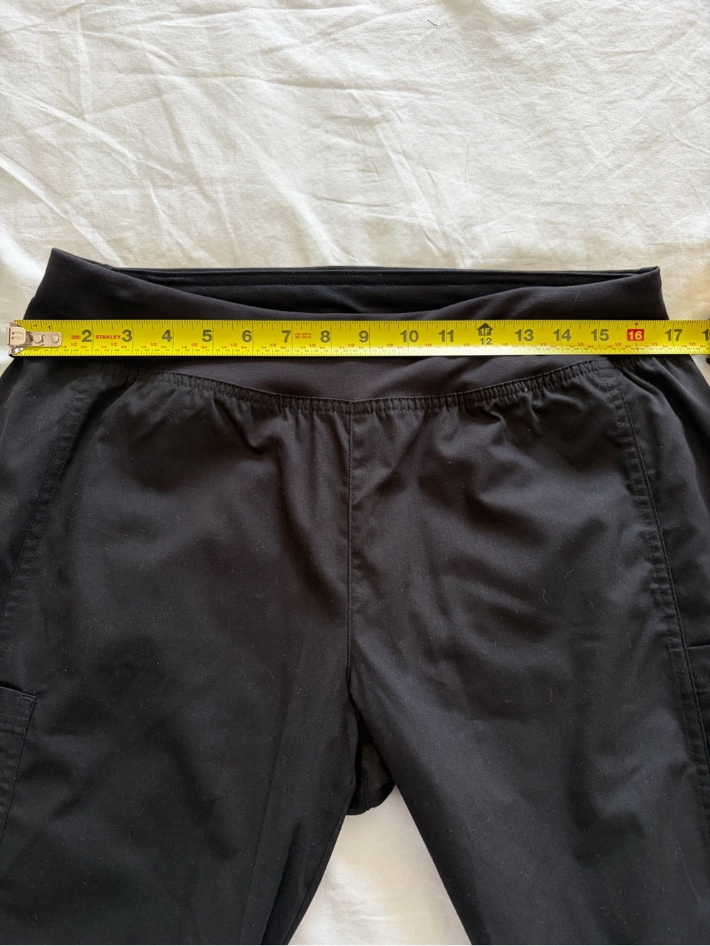 Butter-Soft Women’s Black V-Neck Scrubs Top and Pants Set Small/Medium NWT - Picture 11 of 16